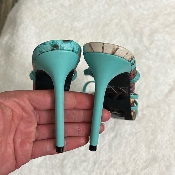 New Fashion Nova Multicolor Snake Print Stiletto High Heel Ankle Wrap Sandals - Picture 5 of 6